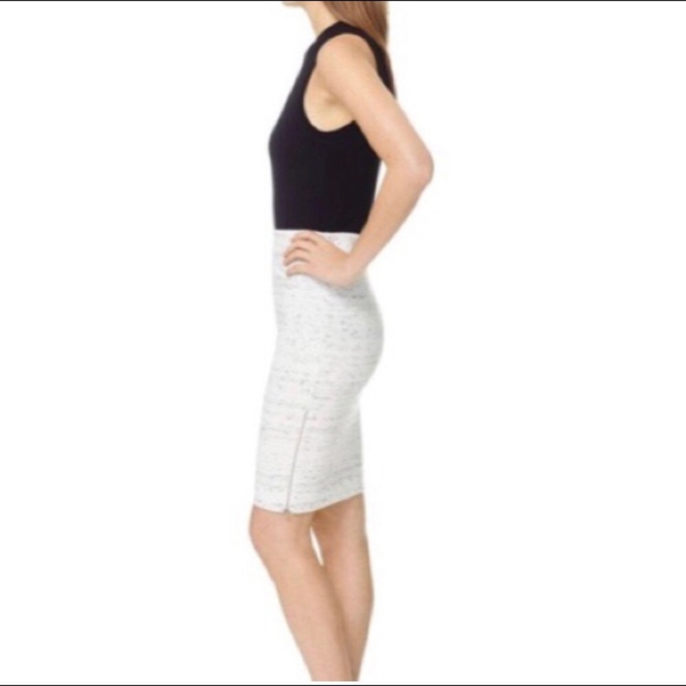 Aritzia Wilfred Campagne stretch size zip skirt 0
